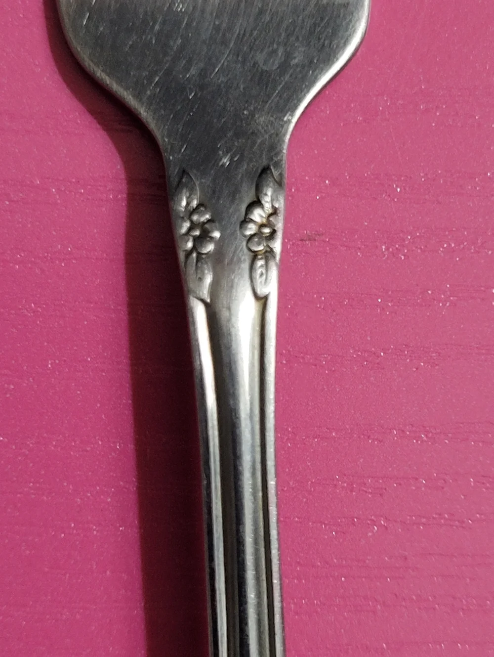 WM.A.Rogers Deluxe Stainless Oneida Ltd. Partial Silverware Set 20 Pieces (0664)